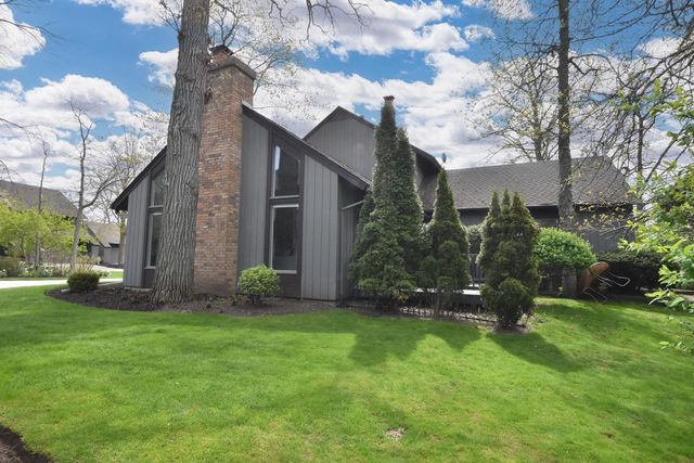41 E Campus COURT, Wind Point, WI 53402