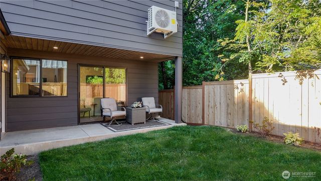 3209 NE 94th Street, Seattle, WA 98115