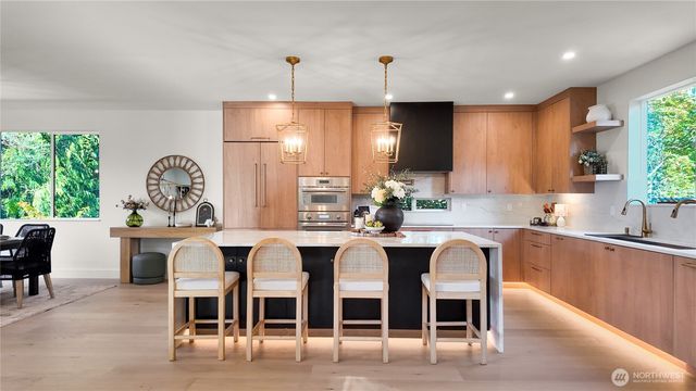 3209 NE 94th Street, Seattle, WA 98115
