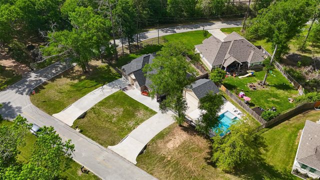23519 Creek Wood Drive, Spring, TX 77389