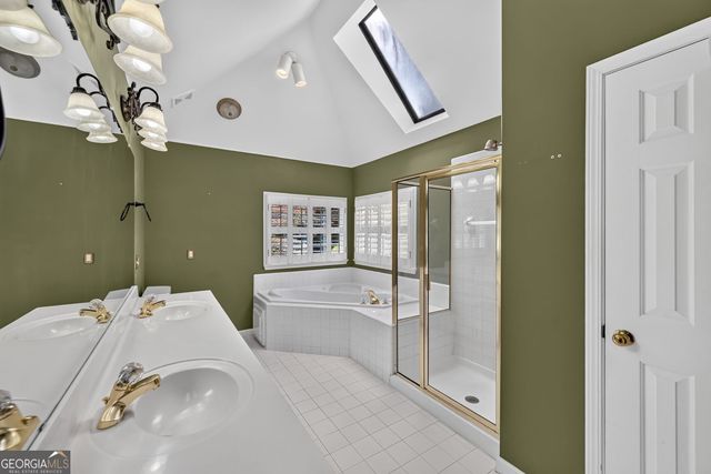 12610 Oxfordshire Court, Johns Creek, GA 30005