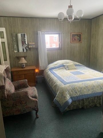 552 S Main Street, Newport, NH 03773