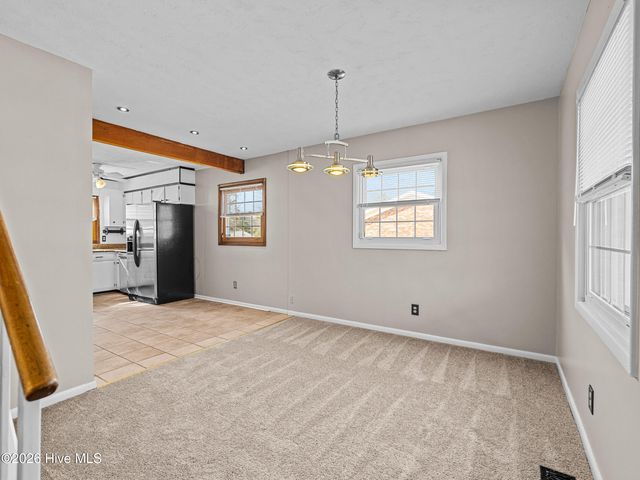 422 Thomas Drive, Jacksonville, NC 28546