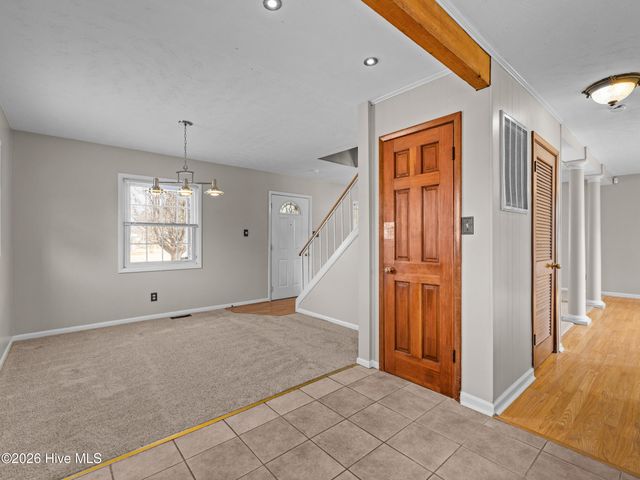 422 Thomas Drive, Jacksonville, NC 28546