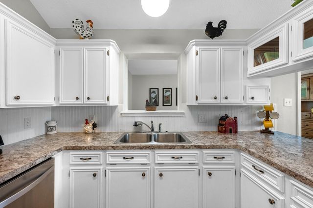 606 Walnut Street, Sweeny, TX 77480