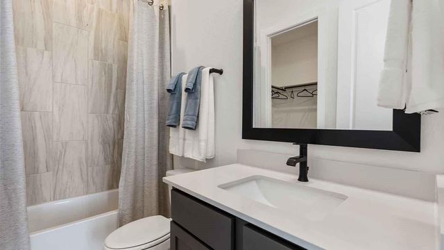 2316 Friendswood Trail, Friendswood, TX 77546