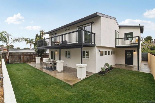 4334 Rous St., San Diego, CA 92122