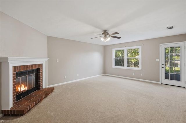 1897 Haviland DR, Virginia Beach, VA 23454
