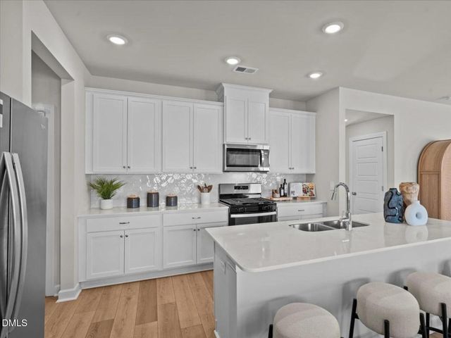 106 Thistle Patch Place, Angier, NC 27501