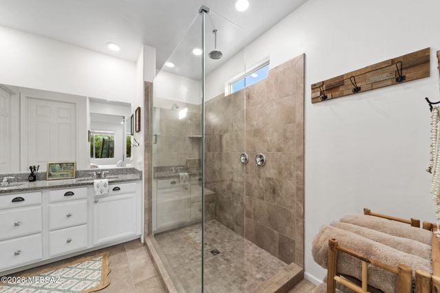 10314 S Pantano Knolls Drive, Vail, AZ 85641