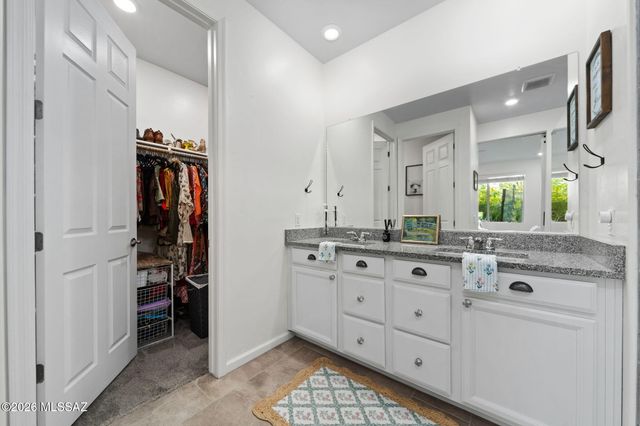 10314 S Pantano Knolls Drive, Vail, AZ 85641