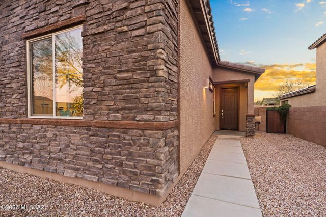 10314 S Pantano Knolls Drive, Vail, AZ 85641