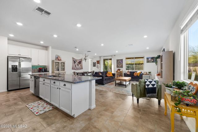 10314 S Pantano Knolls Drive, Vail, AZ 85641