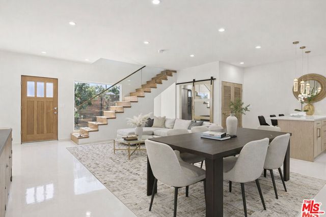 17660 Martha Street, Encino, CA 91316