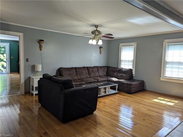 4221 Eck Road, Jonesville, NC 28642