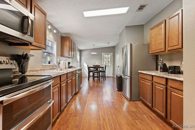 8171 SE 144th Place, Inglis, FL 34449