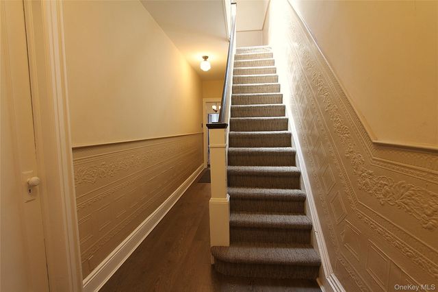 70-32 65th Street, Glendale, NY 11385