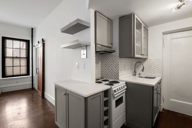 59 Hancock 4, Boston, MA 02114