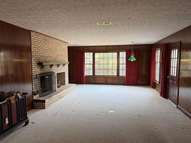 494 Soapstone Hill RD, Floyd, VA 24091