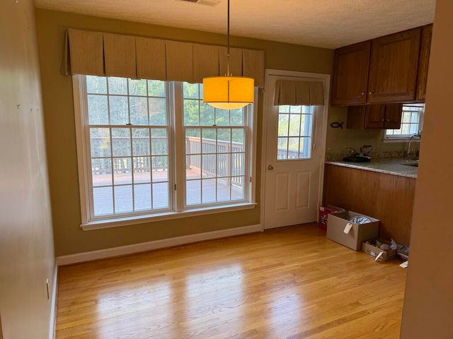 494 Soapstone Hill RD, Floyd, VA 24091