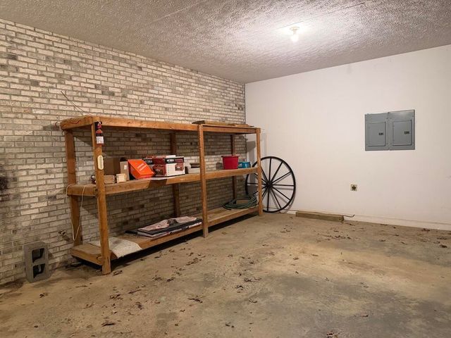 494 Soapstone Hill RD, Floyd, VA 24091