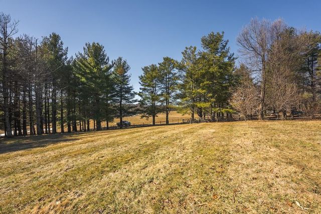 494 Soapstone Hill RD, Floyd, VA 24091