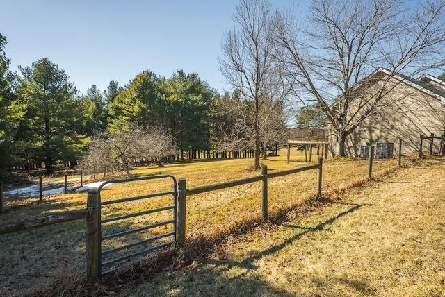 494 Soapstone Hill RD, Floyd, VA 24091