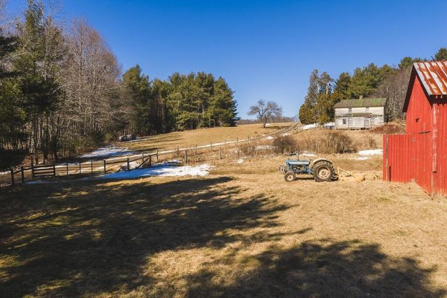 494 Soapstone Hill RD, Floyd, VA 24091