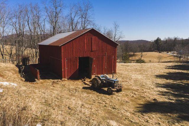 494 Soapstone Hill RD, Floyd, VA 24091