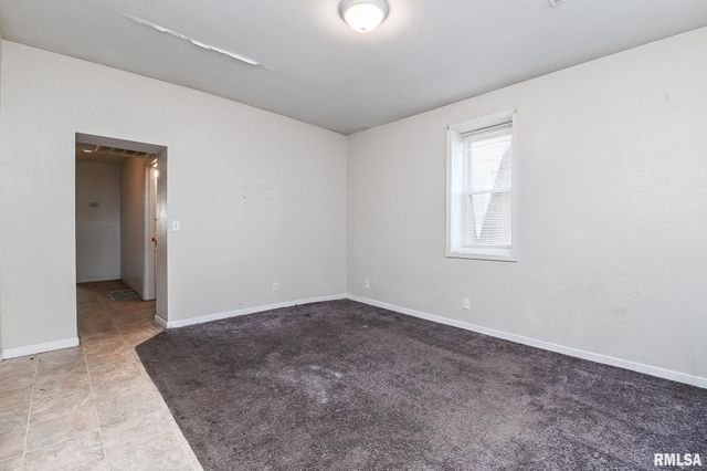 352 CATHERINE Street, Pekin, IL 61554