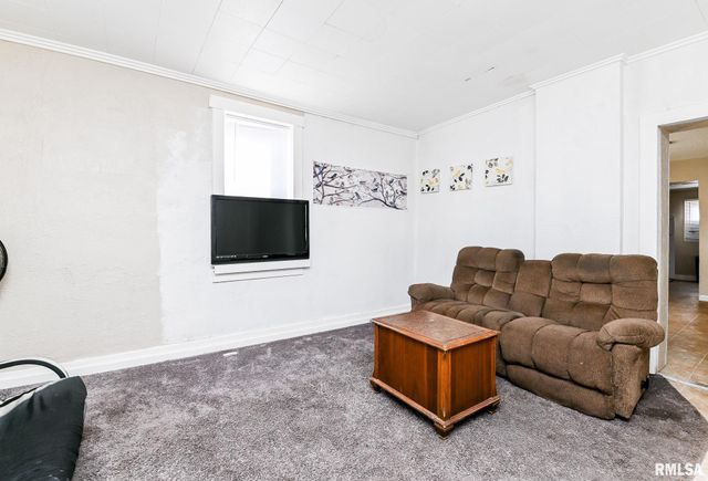 352 CATHERINE Street, Pekin, IL 61554