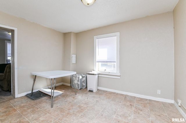 352 CATHERINE Street, Pekin, IL 61554