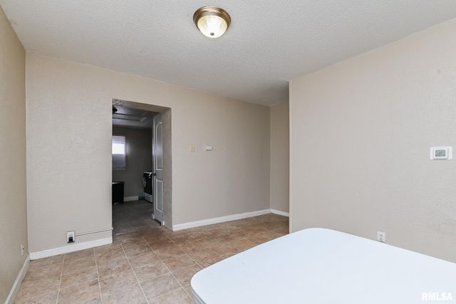 352 CATHERINE Street, Pekin, IL 61554