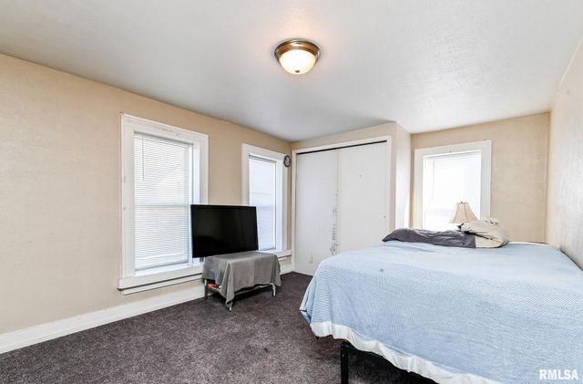 352 CATHERINE Street, Pekin, IL 61554