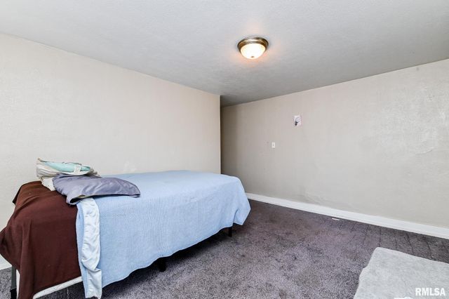 352 CATHERINE Street, Pekin, IL 61554