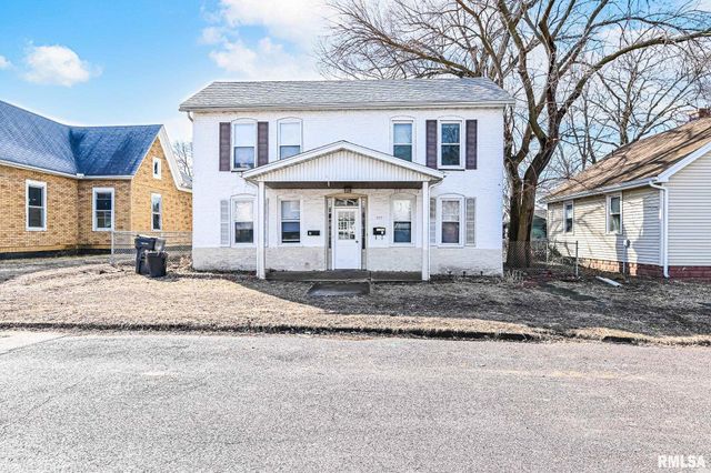 352 CATHERINE Street, Pekin, IL 61554