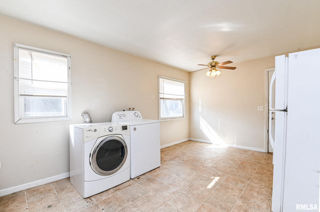 352 CATHERINE Street, Pekin, IL 61554