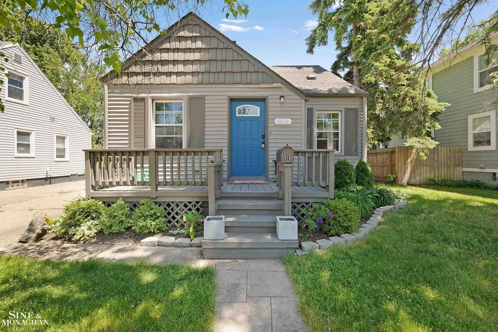 310 N Altadena Avenue, Royal Oak, MI 48067