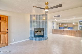 6458 E Calle Castor, Tucson, AZ 85710