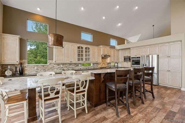 6263 Vacquero Circle, Castle Pines, CO 80108
