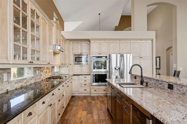 6263 Vacquero Circle, Castle Pines, CO 80108