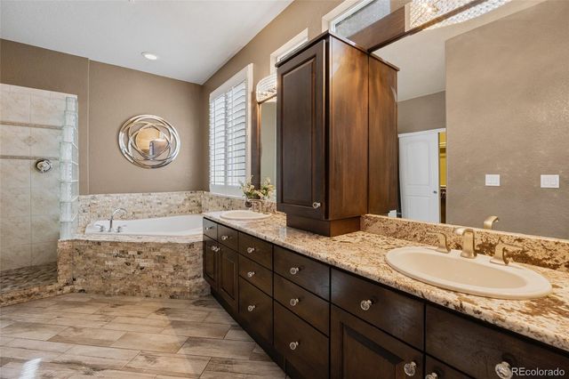 6263 Vacquero Circle, Castle Pines, CO 80108