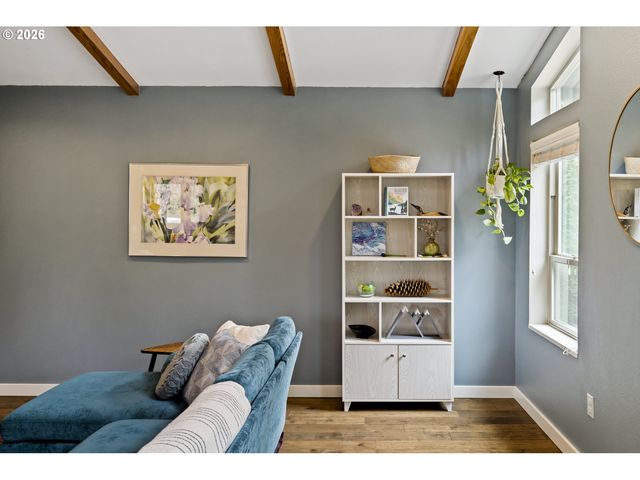 9302 Sw 30TH Ave, Portland, OR 97219