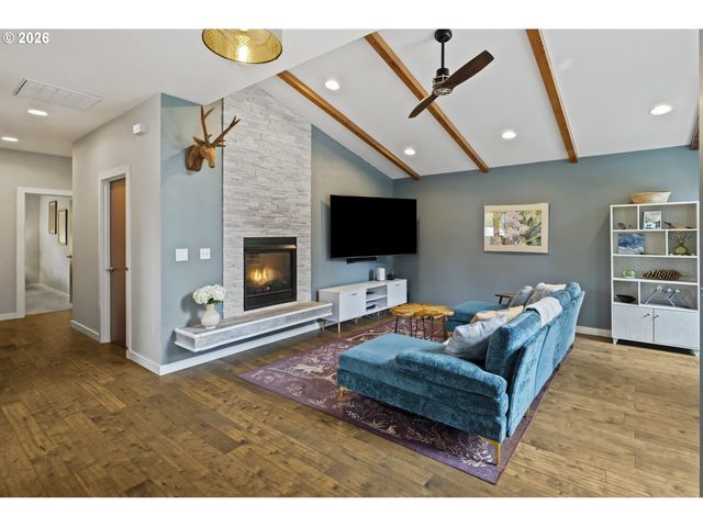 9302 Sw 30TH Ave, Portland, OR 97219