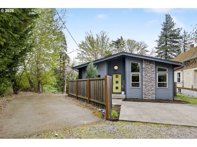 9302 Sw 30TH Ave, Portland, OR 97219