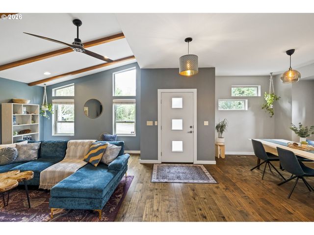 9302 Sw 30TH Ave, Portland, OR 97219