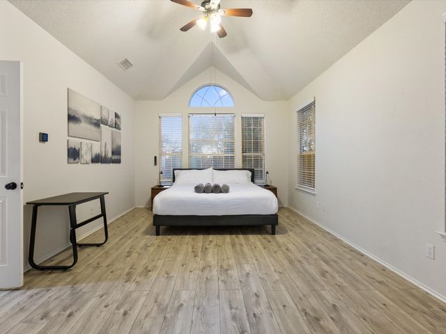 4501 Westbriar Lane, Grand Prairie, TX 75052