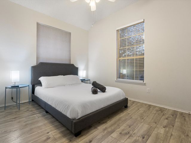 4501 Westbriar Lane, Grand Prairie, TX 75052