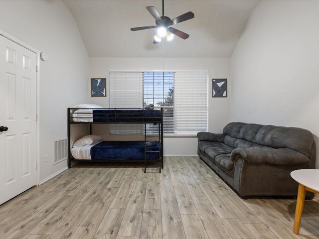 4501 Westbriar Lane, Grand Prairie, TX 75052