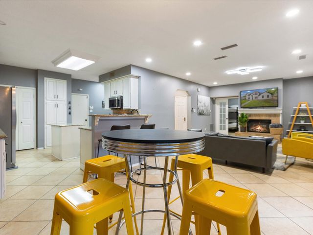 4501 Westbriar Lane, Grand Prairie, TX 75052